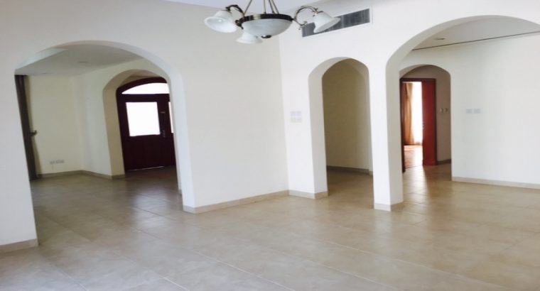 jasra single storey compound 4BR villa for lease