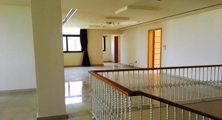 Jasrah 5BR Private villas in compound for rent